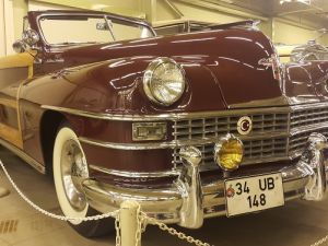 Klasik Otomobil Müzesi Ziyaretçilerini Hayran Bırakıyor