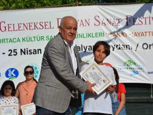 Geleceğin sanatçıları ödüllendirildi