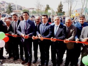 Hayırsever muhtar mahallesine okul yaptırdı