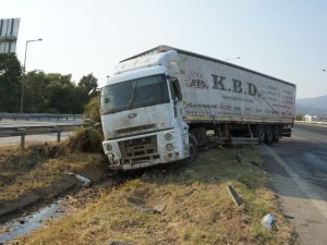 Aydın’da 5 dakikalık yağış kaza getirdi: 1 yaralı