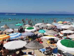 Kuşadası bayramda doldu taştı