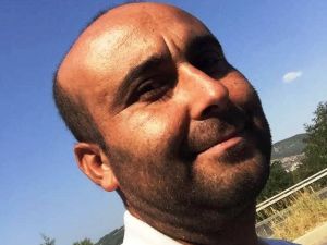 İş makinesine sıkışan işçi kurtarılamadı