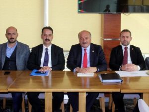 AK Parti Erzincan Milletvekilleri Karaman ve Çakır, gazetecilerle bir araya geldi
