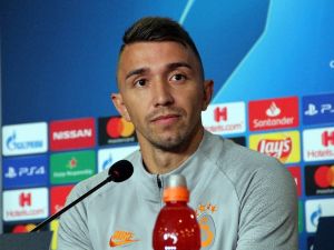Fernando Muslera: "Taraftarlarımız sahayı Real Madrid’e yine cehenneme çevirecektir"