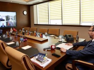 Bakan Kasapoğlu’dan federasyon ve kulüplere korona virüs uyarıları