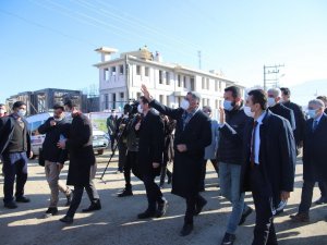 CHP heyeti, deprem bölgesi Elazığ’da çalışmaları yerinde inceledi