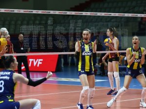 File derbisi Fenerbahçe’nin