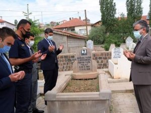 Kıbrıs kahramanlarından Polat paşa mezarı başında anıldı