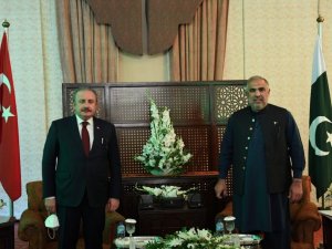 TBMM Başkanı Şentop, Pakistan Ulusal Meclis Başkanı Kayser ile bir araya geldi
