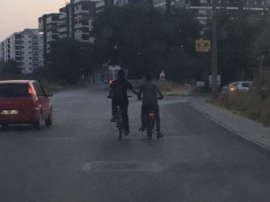 El ele tehlikeli yolculuk
