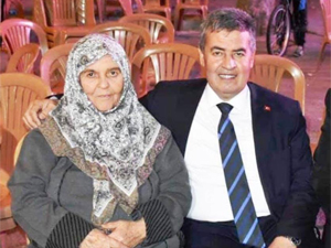 Başkan Erol, annesini kaybetti