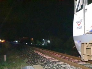 Denizli’ye gelen yolcu treninin çarptığı adam hayatını kaybetti