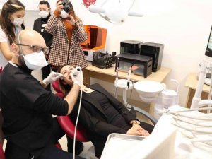 Kütahya’da "KSBÜ Dijital ve Estetik Diş Kliniği Ünitesi" açıldı