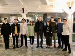 Didim Belediye Başkanı Atabay’dan gençlere tam destek