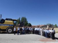Aslanapa Ovası’nda hasat dönemi dualarla başladı