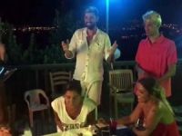 İdo Tatlıses ve Derya Tuna depreme doğum günü kutlarken yakalandı