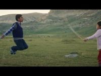 Cinsiyet eşitsizliğine karşı ‘Kızlar da yapar erkekler de’ reklamı yayınlandı