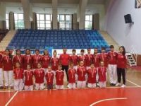 Kuşadası Belediyespor Teakwondo takım 21 madalya kazandı