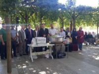Şaphane Müftülüğü aşure dağıttı