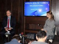 Tuba Ünsal’dan 10 bin poşet gücünde çanta