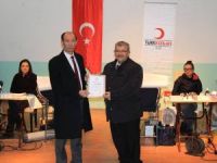 Kan bağışçıları ödüllendirildi
