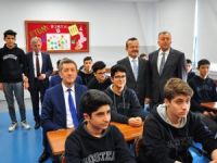 Bakan Selçuk, Manisa’da incelemelerde bulundu