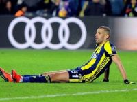 Spor Toto Süper Lig: Fenerbahçe: 1 - Atiker Konyaspor: 1 (İlk yarı)