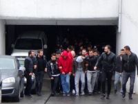 İstanbul’da uyuşturucu operasyonunda gözaltına alınan 152 kişi adliyeye sevk edildi