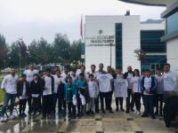 PAÜ’lü öğrenciler çocuklarla basket maçına gitti