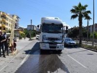 İzmir’de tır ile kamyon çarpıştı: 1 yaralı