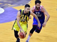 Fenerbahçe taraftarından Sloukas’a destek