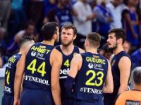 Fenerbahçe sezonu tek kupa ile kapadı