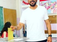 Ünlü isimler sandık başında