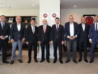 Kulüp başkanlarından Nihat Özdemir’e ziyaret