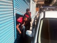 Hırsızlık şüphelilerini market çalışanları suçüstü yakaladı