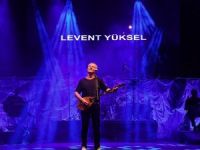 Tatilciler, Levent Yüksel’le doyasıya eğlendi