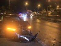 Alkollü sürücü bir otomobile çarpıp takla attı