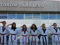 Muğla Büyükşehir’li sporculardan “Mehmetçiklere” selam