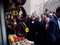 Bakan Albayrak’tan esnafa: “İnşallah daha da düşecek”