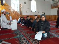 Yarıyıl tatili boyunca en çok camiye gelen çocuklar köylüler tarafından ödüllendirilecek