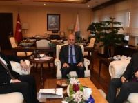 Van milletvekilleri Bakan Turhan’la görüştü