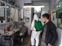 Altıntaş’ta berber ve kuaförler dezenfekte edildi