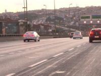 Edirnekapı üst geçidinin ilk etabının tamamlanmasıyla kapatılan şeritler trafiğe açıldı