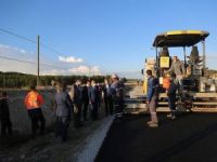 Vali Çelik, Aslanapa’da yapılan yol çalışmalarını inceledi