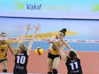 Lider VakıfBank’tan 24. galibiyet