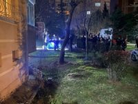 Kumar borcu yüzünden kavga ettiği eşini öldürdü