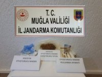 Jandarmadan uyuşturucu baskını