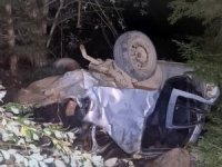 Aracıyla 50 metrelik uçuruma düşen yaşlı adam hayat kaybetti