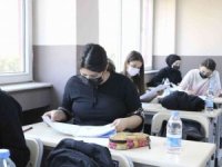 Aydın Büyükşehir Belediyesi öğrenciler için ücretsiz deneme sınavı düzenledi