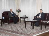 Milletvekili Taşkesenlioğlu ile MKYK Üyesi Fırat’tan Rektör Çomaklı’ya tebrik ziyareti